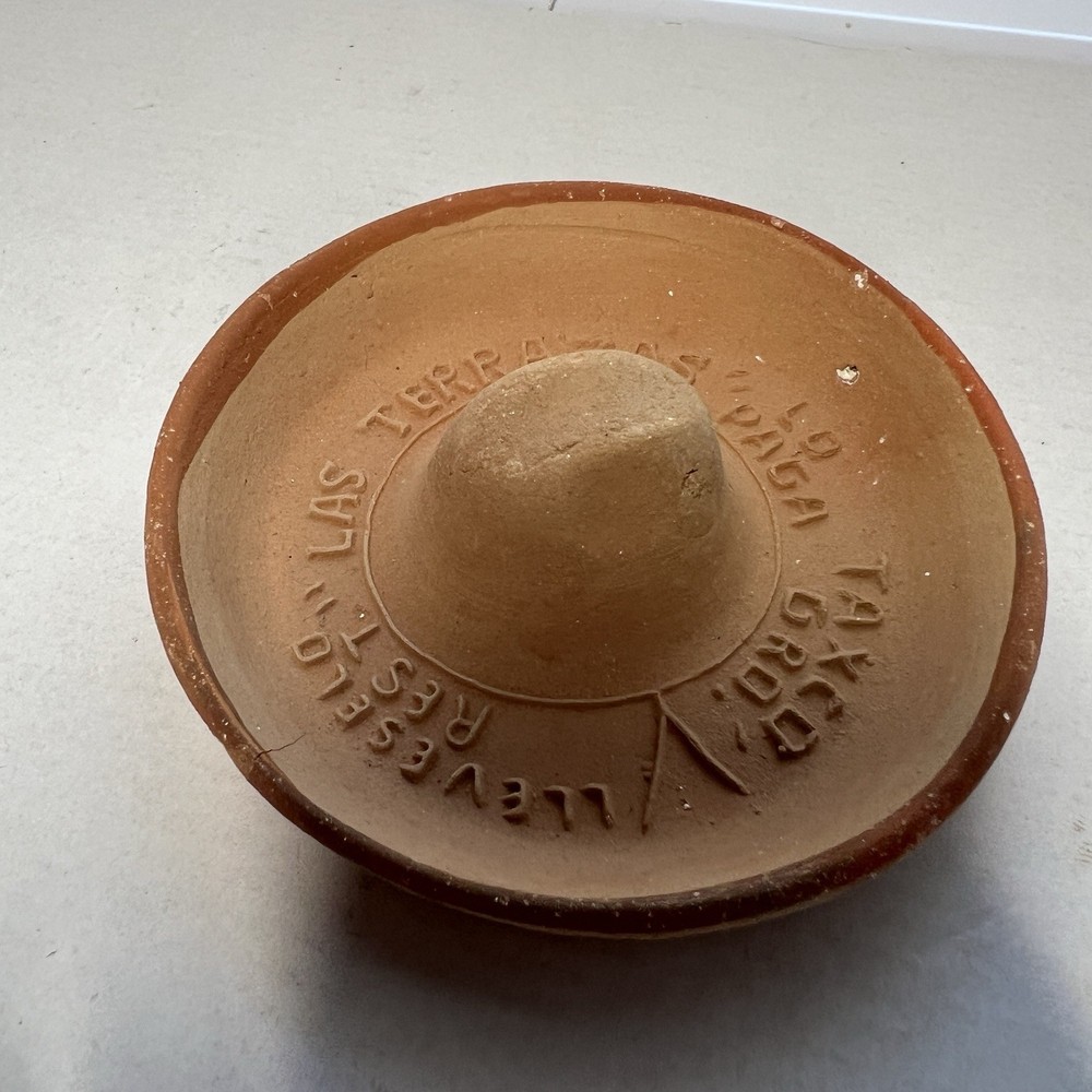 Vintage Mexican Terracotta Sombrero Ashtray Las Terrazas Taxco Gro Folk Art
