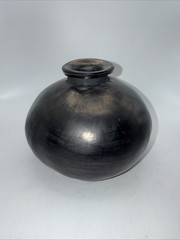 Vtg Dona Rosa Coyotepec Oaxaca Mexico Black Pottery 5.5”Hx6”W Signed