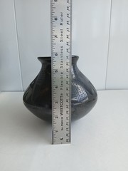Santa Clara Pueblo 6″ Black Pot Oaxaca Mexico Barro Negro Pottery Artist Elida