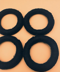 4 Mata Ortiz Pottery Olla Rings Hand Made Mexican Display Black Yarn Mexico 3.5″
