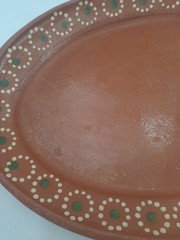 15 X 11″ MEXICAN TLAQUEPAQUE BROWN CLAY W/GREEN DOTS OVAL DINNER PLATE/PLATTER