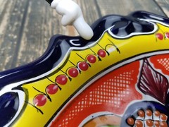 Talavera Pottery Mexican Folk Art SCALLOPED PLATE Floral Blue/White/Yellow