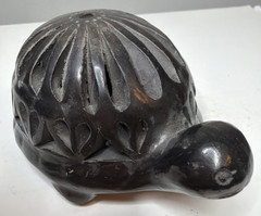 Vintage Turtle Figurine Oaxacan Barro Negro Black Clay Hand Carved Mexico CUTE!