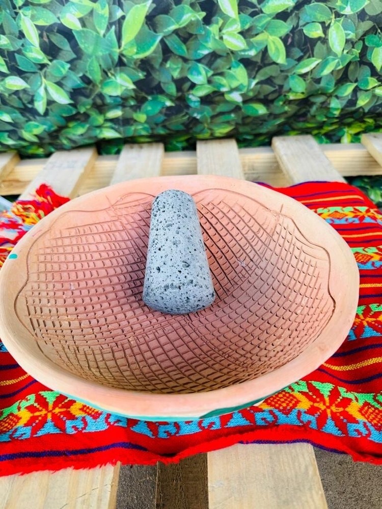 Molcajete Glay Bowl Mexican 12in Molcajete De Barro Con Flores