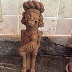 VINTAGE PRE COLOMBIAN MODERN PIECE BOUGHT IN MEXICO 80’s