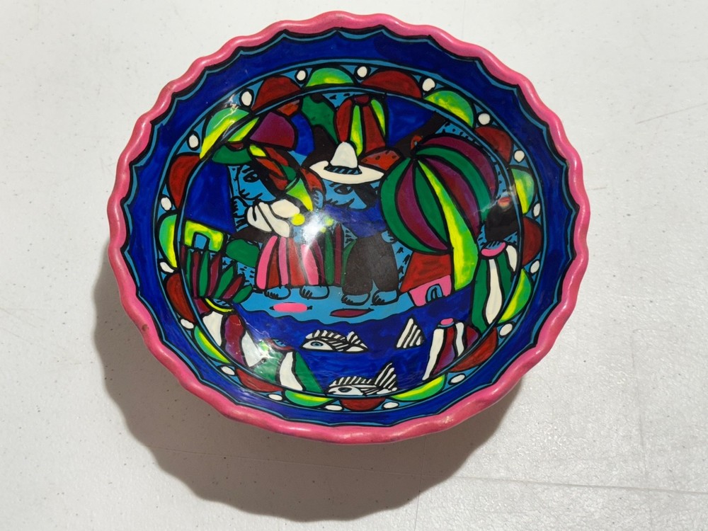 MEXICAN TERRACOTTA BOWL FOR SALSA, GUACAMOLE HAND PAINTED FOLK ART.