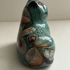 Vintage Set of Two Cat Figurines Tonala Mexico Folk Art Pottery 4 x 3.5″ Signed