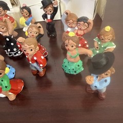 23 Vintage Spanish Mud People Terracotta Hand Painted Clay Dolls with boxes