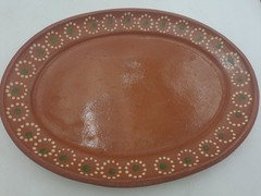15 X 11″ MEXICAN TLAQUEPAQUE BROWN CLAY W/GREEN DOTS OVAL DINNER PLATE/PLATTER