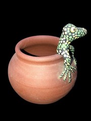 Terracotta Pot W/ Iguana by Iguana Jack Accent 6″x5″ Belize Unique Decor Piece H