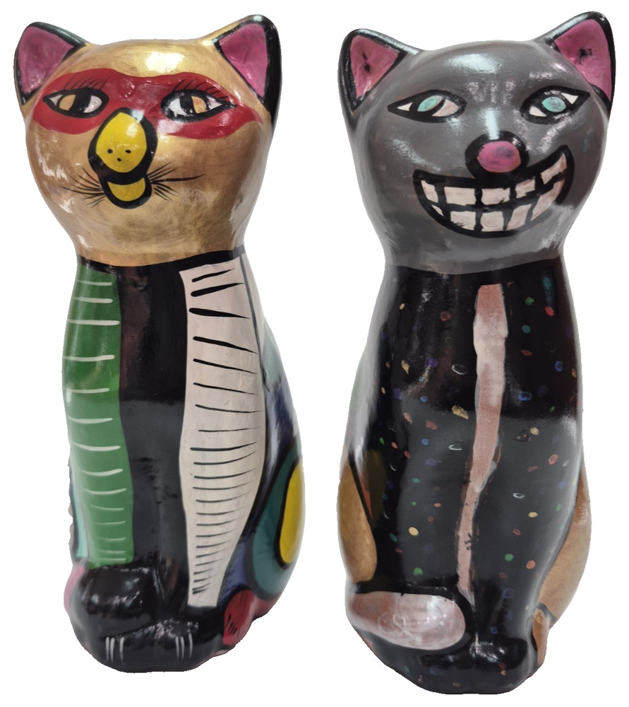 Vintage Mexican Pottery Folk Art Terracotta Cat Figurines Hand Painted 7.5″ x 5″