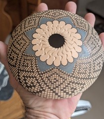 Maria Acosta Mata Ortiz Pottery Seed Pot Sgraffito Geometric Polychrome Bird 6″