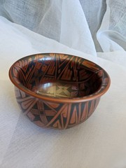 Mata Ortiz Pottery Bowl by Baudel Lopez Corona – Black On Red Fine Art Olla