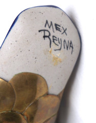 Mexican Folk Art Bird Pottery & Brass Reyna Mexico – Classic Hand Painted Design