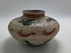 Mata Ortiz Pottery Vase Pot Eleuterio Piña Sgraffito Signed