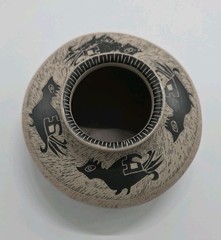 Mata Ortiz Pottery Vase Pot Eleuterio Piña Sgraffito Signed