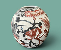 Mata Ortiz Pottery Lupita Quezada Hummingbird Flowers Floral Jar Vase Mexican