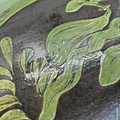 Mexican Patamban Hand Painted Fish Design Folk Art Green & Brown Glazed Platter