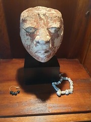 AUTHENTIC ANCIENT MAYAN STUCCO HEAD CLASSIC PERIOD. 300-900 A.D. MUSEUM PIECE
