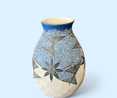 Mata Ortiz Pottery Octavio Silveria Hummingbird Floral Jar Vase Mexican Clay