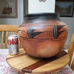 Large Mexico Pot with Stand Made in Mexico Turquoise Accent