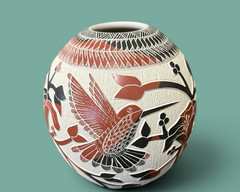 Mata Ortiz Pottery Lupita Quezada Hummingbird Flowers Floral Jar Vase Mexican