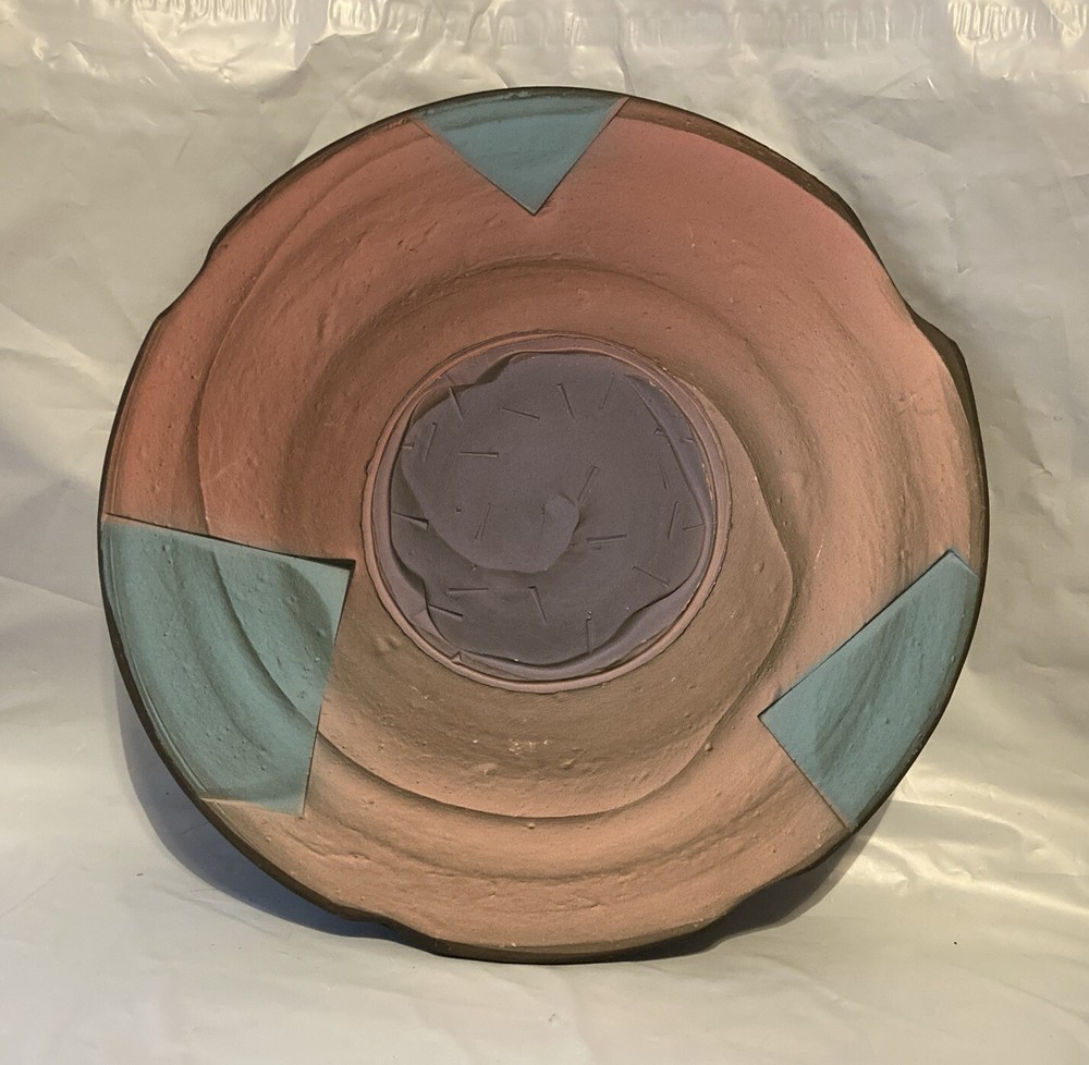 Jim James Kemp Art Pottery 10” Post Modern Wall Hanging Signed Pink Blue (040)