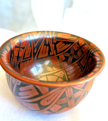 Mata Ortiz Pottery Bowl by Baudel Lopez Corona – Black On Red Fine Art Olla