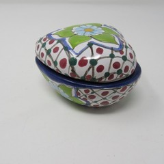 Hand Painted Puebla Mexico Pottery Heart Dish Tepépa Signed 1999 Floral 3.25″