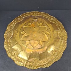 Vintage Brass Aztec Mayan Charger Tray Wall Art Plate With 3D Figure 15.5″ Dia