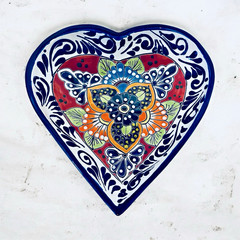 Mexican Talavera Heart Dish Bowl Figure Folk Art Pottery